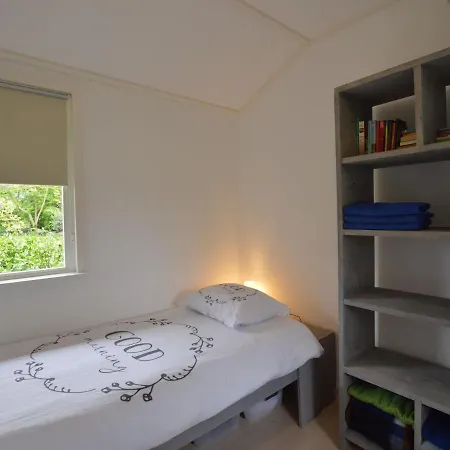 Cozy Holiday Home In Moergestel With Garden